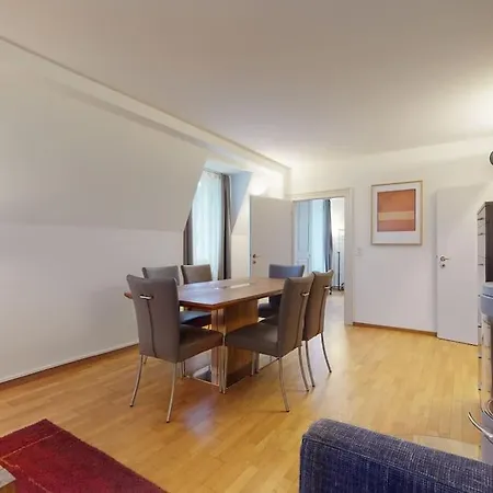 Apartment Penthouse Flat In The Center/near